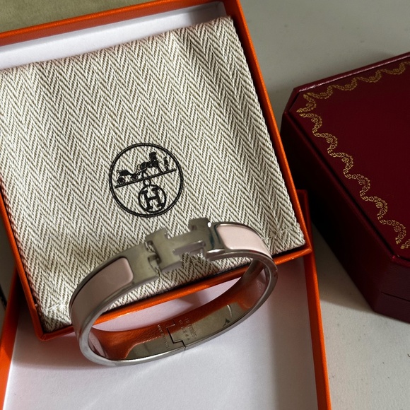 Hermes Jewelry - Hermes clique H bracelet, silver and pink (CURRENTLY BEING CLEANED)